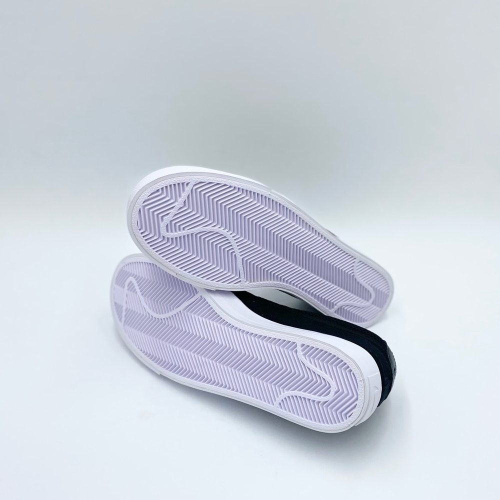 Nike Court Legacy Slip-On Black & White Casual Shoes CW6540-002 Women's - Picture 6 of 7